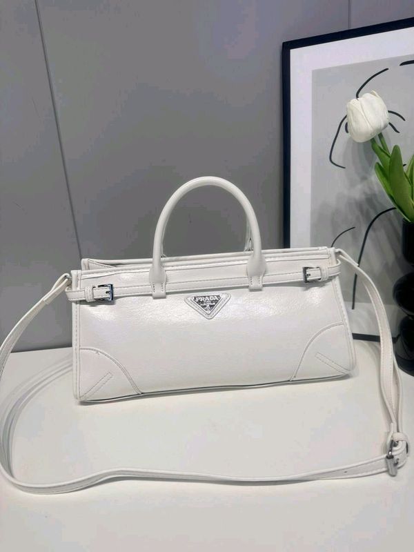 sumka PRADA