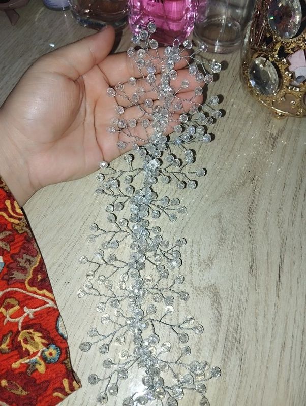 Diadema sotiladi Diadema sotiladi