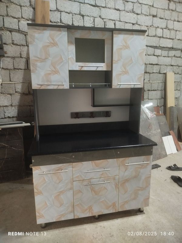 Kuxni mebel 120×lik