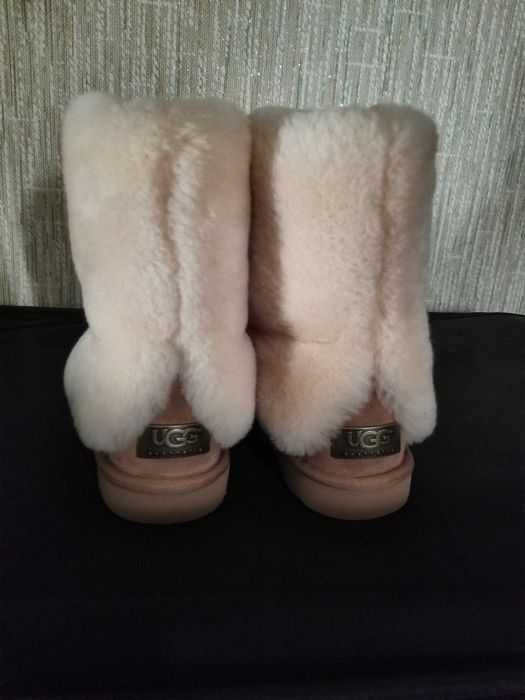 Сапоги UGG из СШАженские.Новые