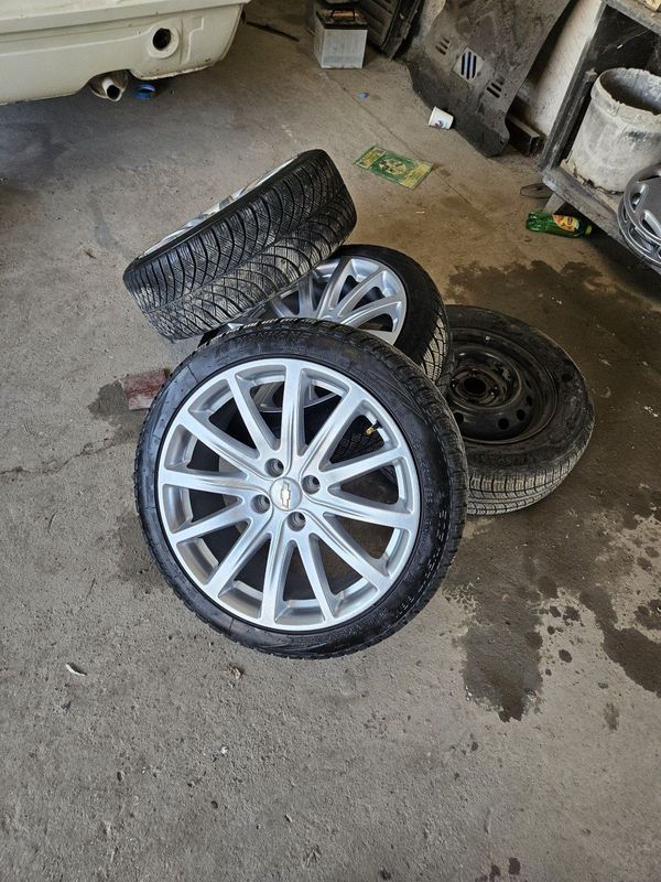 Diska Balon R17 205/45 sotiladi