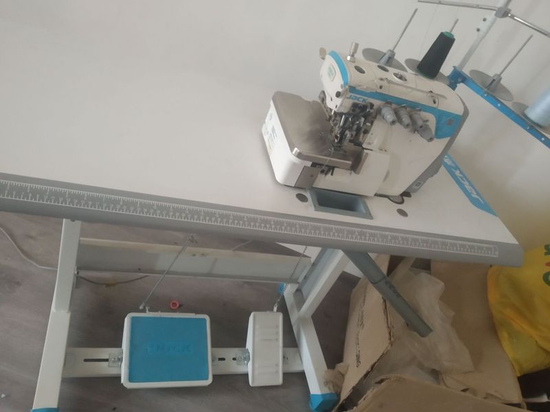2tasi 450 Moshina arzonga sotoladi 2tasi 450 Moshina arzonga sotoladi