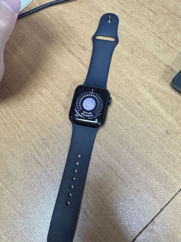 iwatch SE 2 40 mm original iwatch SE 2 40 mm original