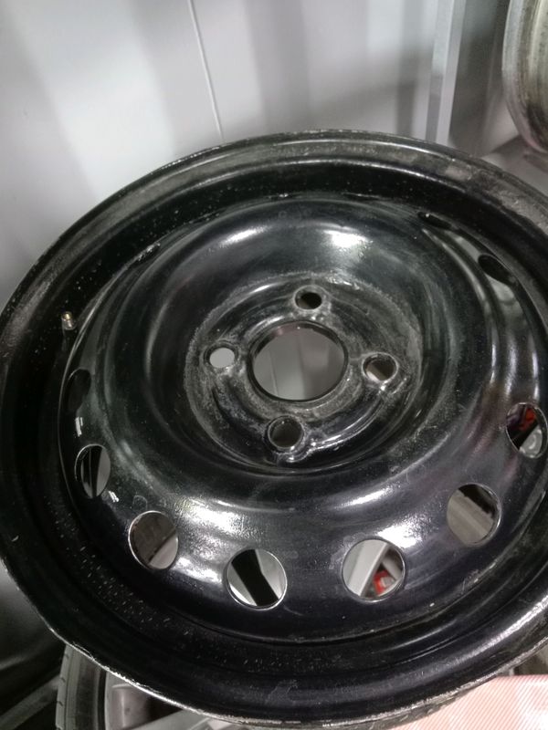 R14 Nexia 3 qoqon kobilt temir diska R14 Nexia 3 qoqon kobilt temir diska