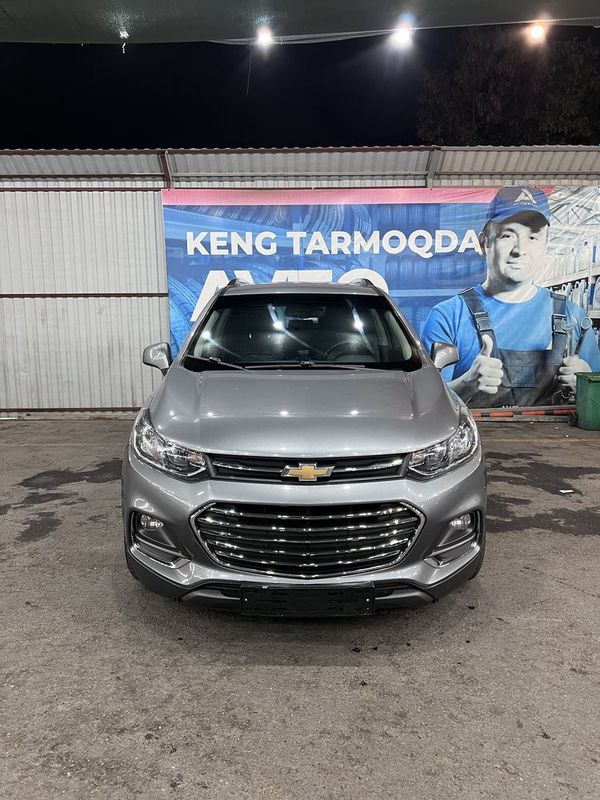 Chevrolet Tracer 1