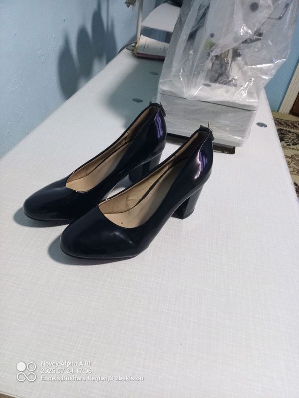 qora tufli razmeri 36 qora tufli razmeri 36