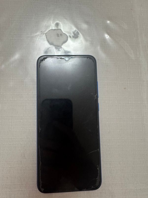 Sotiladi Redmi A 9 Продается Sotiladi Redmi A 9 Продается