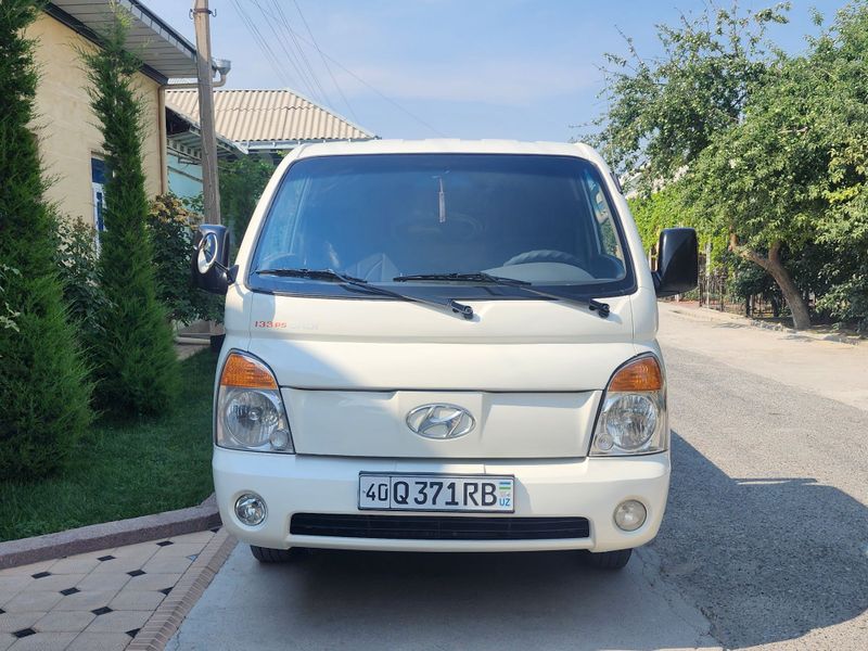 Hyundai porter sotiladi Yili 2009 mator 126 uziniki metan gaz Hyundai porter sotiladi Yili 2009 mator 126 uziniki metan gaz