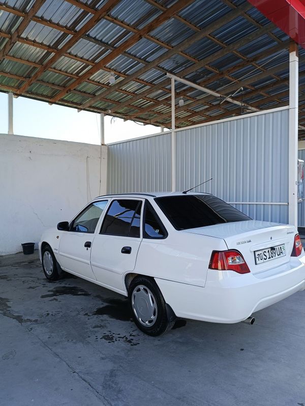 Nexa 2 2011 xarajatsiz moshin