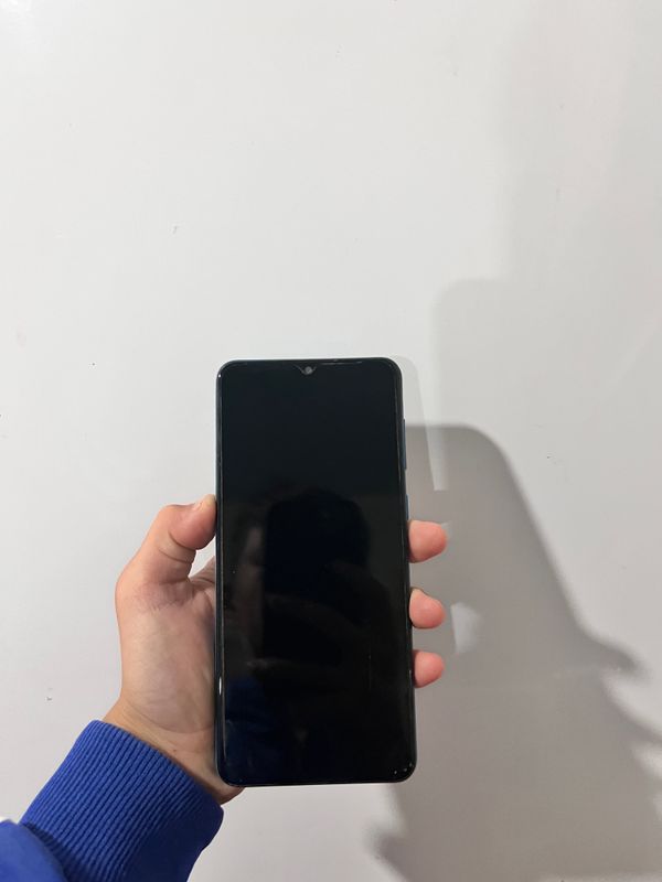 A 02      Xolati ideal    Narx 200 ming kelishmiz