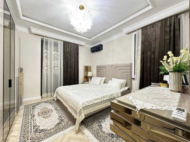 Продажа 3-комн. квартиры 100 м², дизайнерский ремонт, м. Минор