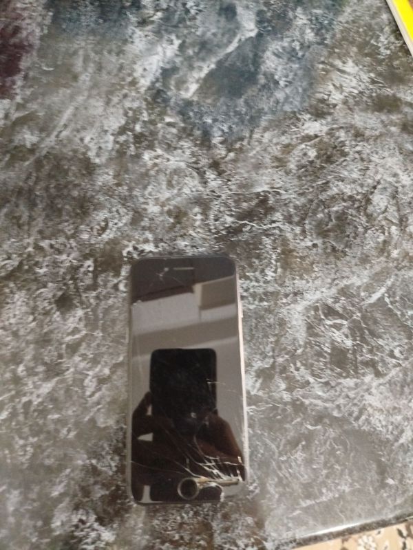 Iphone 8 abmen qilaman Iphone 8 abmen qilaman