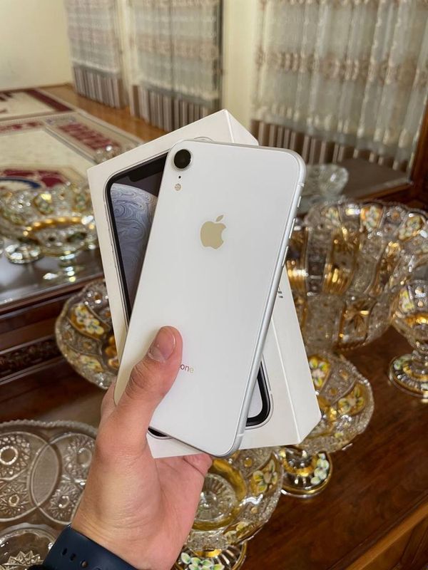 Iphone Xr очилмаган