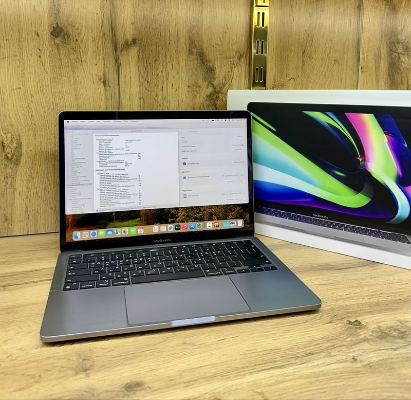 Macbook Pro M1 13inch 8/256GB Macbook Pro M1 13inch 8/256GB