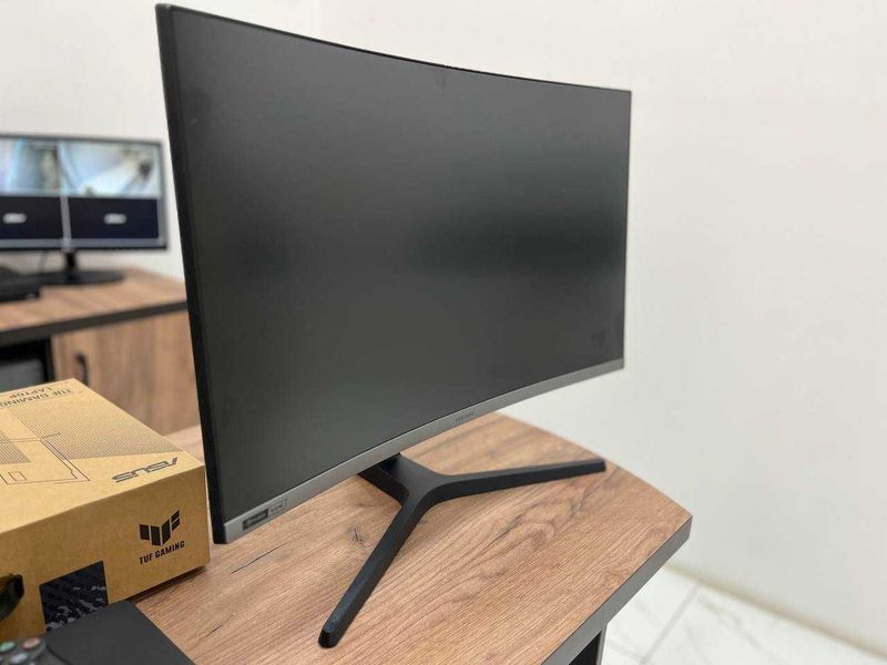 Игровой Монитор Samsung 240 Герц 27 Диагональ Curved