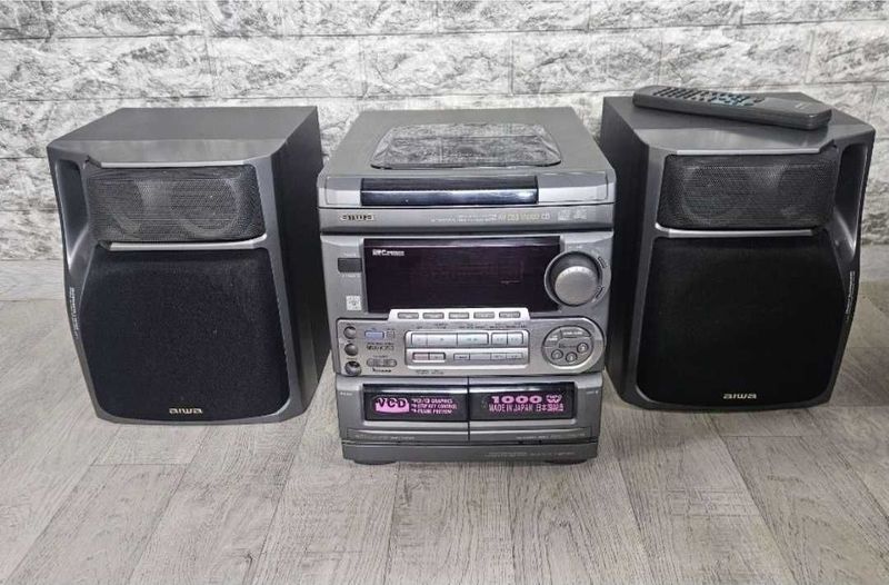 Музыкальный центр AIWA JAPAN