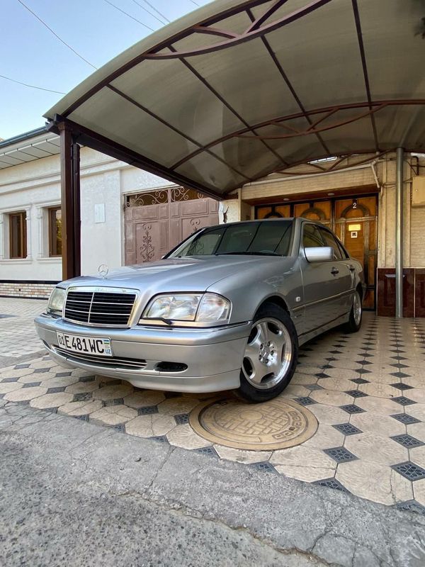 Mercedes Benz W202. 2.4 Mator Mercedes Benz W202. 2.4 Mator