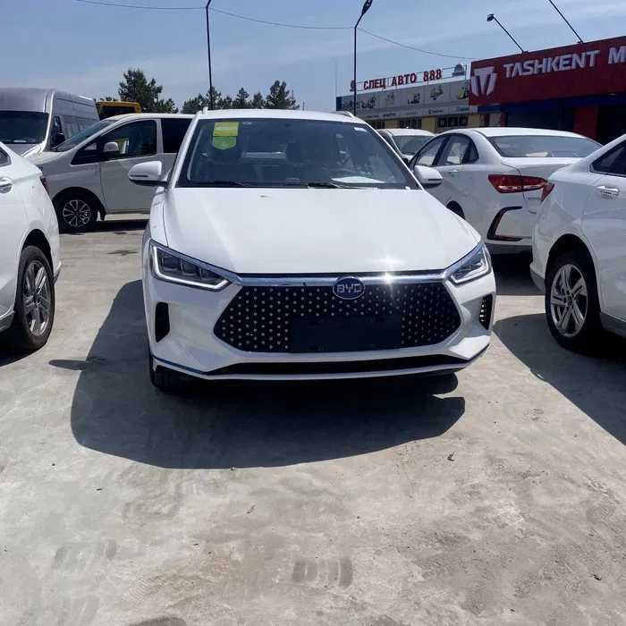 Byd E2 halol muddatli to'lovga xarid qiling