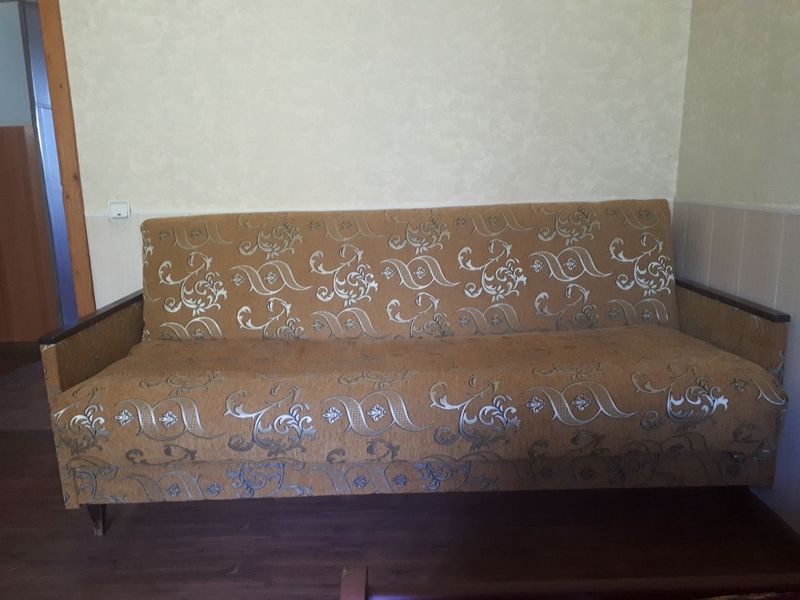 диван сотилади