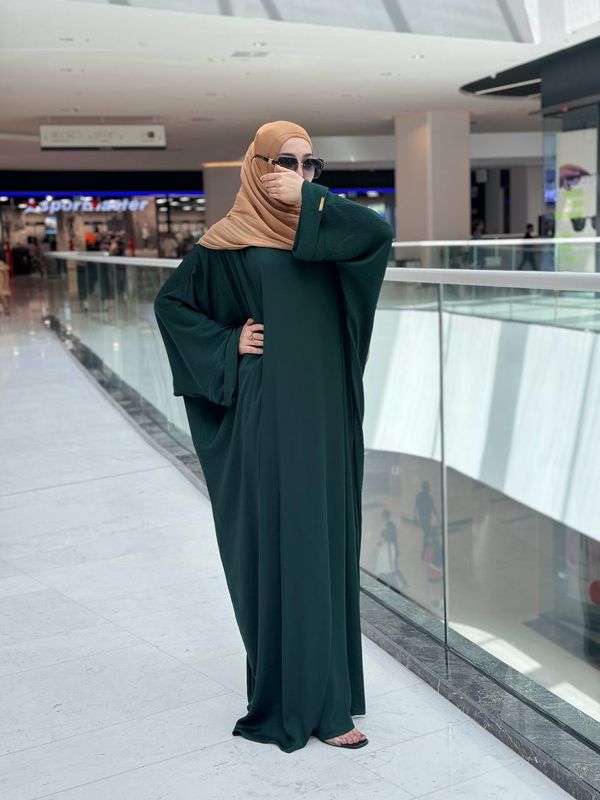Toʻy va korporativ bazmlar uchun abaya Toʻy va korporativ bazmlar uchun abaya