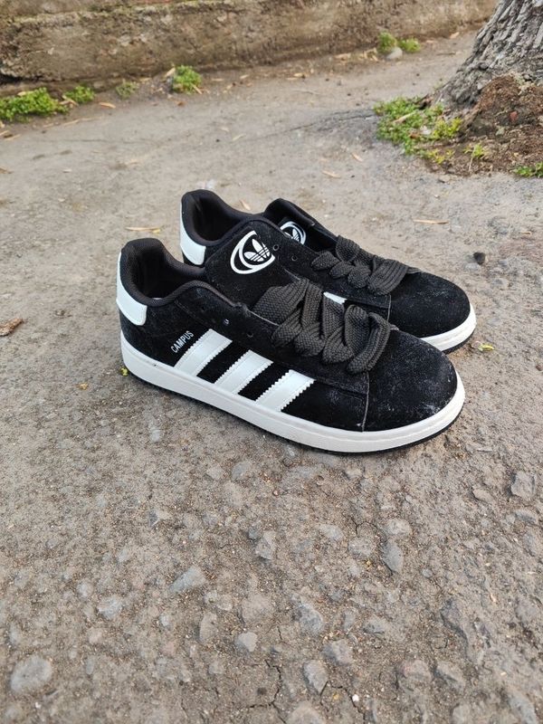 Продается кросовки: Adidas campus black