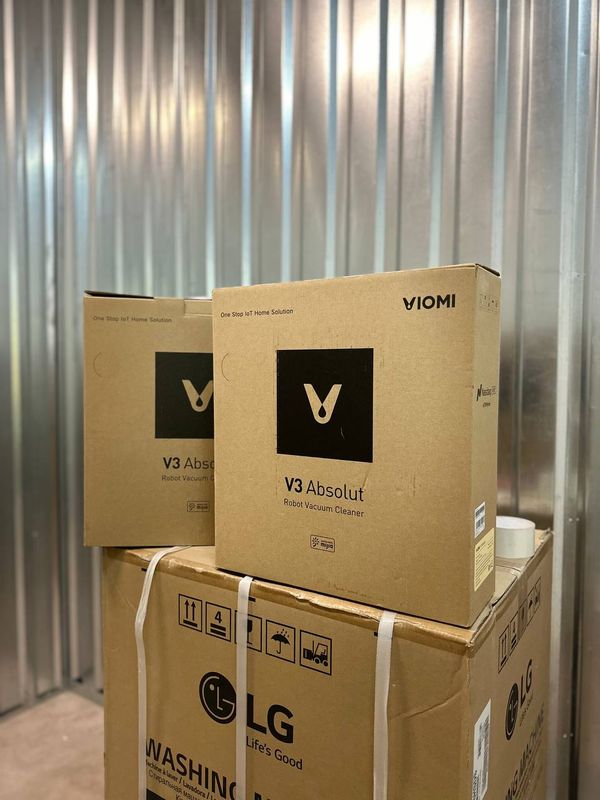 Продаю новые робот пылесосы Viomi V3 Absolut Продаю новые робот пылесосы Viomi V3 Absolut
