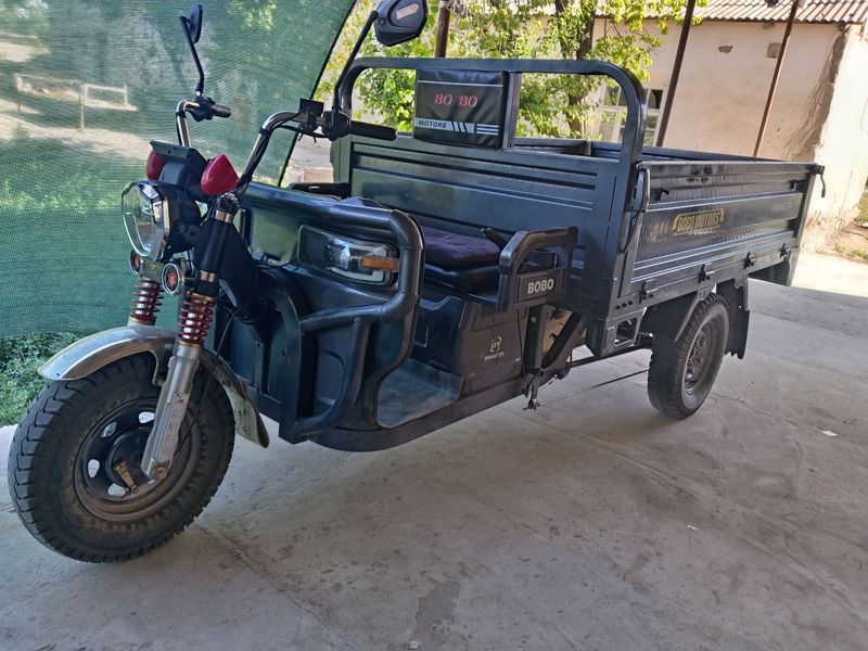 bobo motors raketa