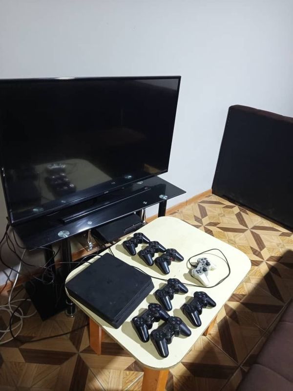 Ps game club sotiladi. Ps game club sotiladi.