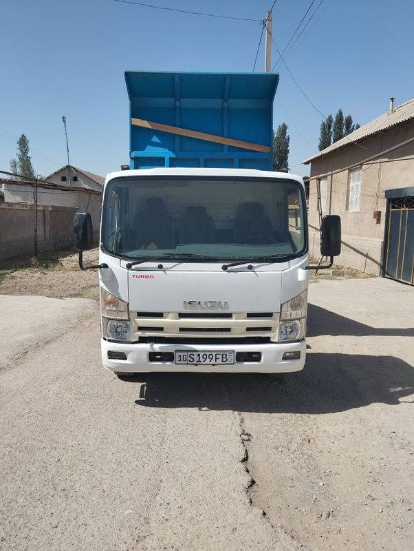 Isuzu sotladi aftobustan ygilgan holati zor