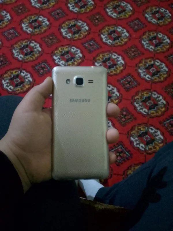 Samsung galaxy J2 Samsung galaxy J2