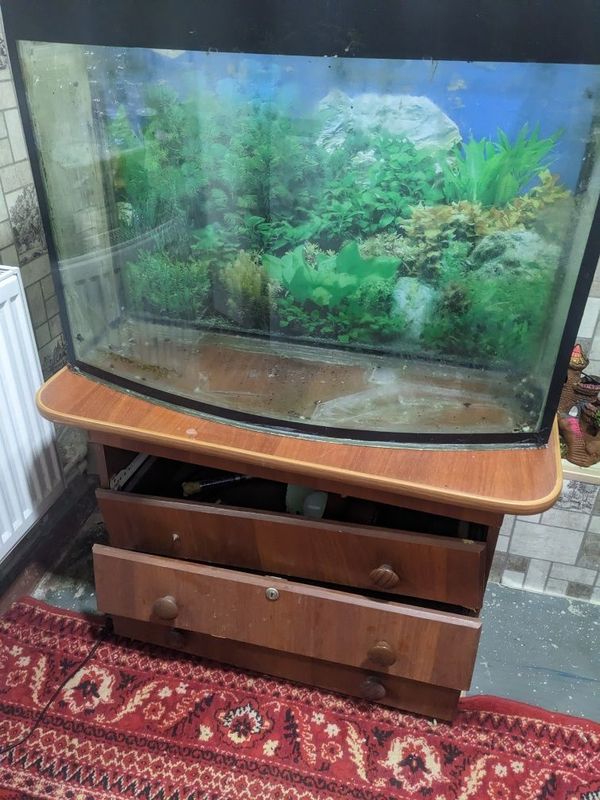 Продается аквариум на 120 л