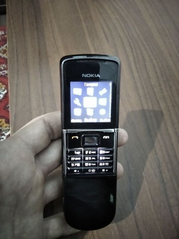 Nokia8800 sirocco