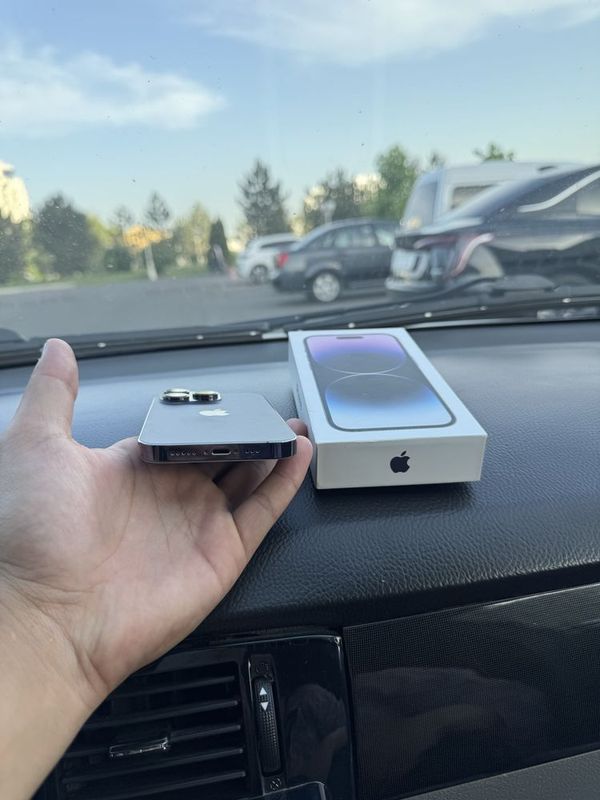 IPhone 14 pro телефон в хорошем состоянии IPhone 14 pro телефон в хорошем состоянии