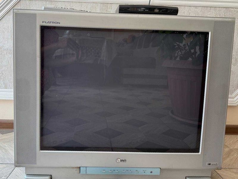 Продаётся телевизор Продаётся телевизор