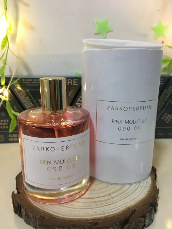 Pink Molecula 090 ayollar uchun atir Pink Molecula 090 ayollar uchun atir