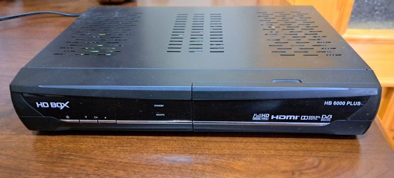 Спутниковый тюнер HD BOX HB 6000 PLUS Спутниковый тюнер HD BOX HB 6000 PLUS
