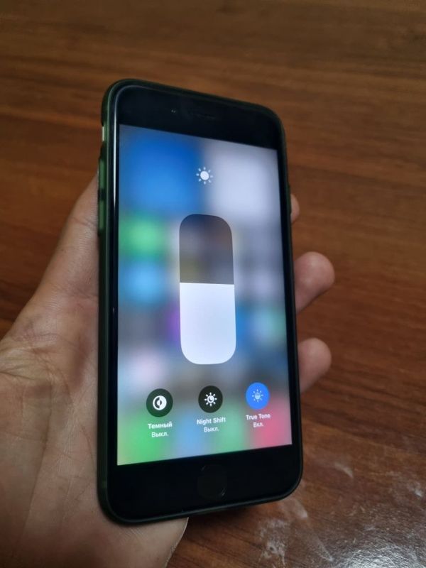 Iphone se 84 yomkisi 64 xotra narxi 1.750 min Iphone se 84 yomkisi 64 xotra narxi 1.750 min