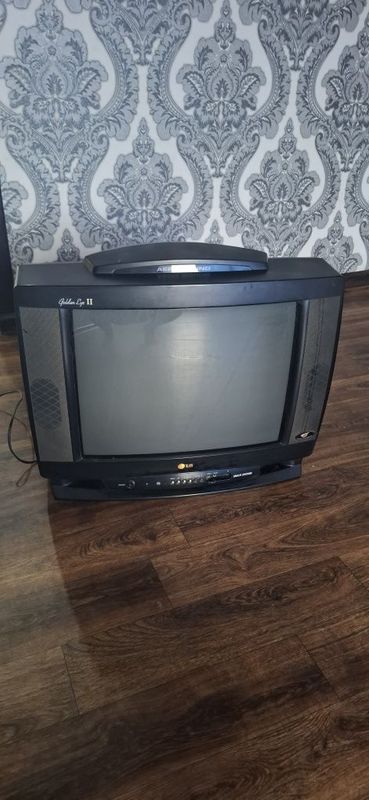 Televizor LG yaxshi