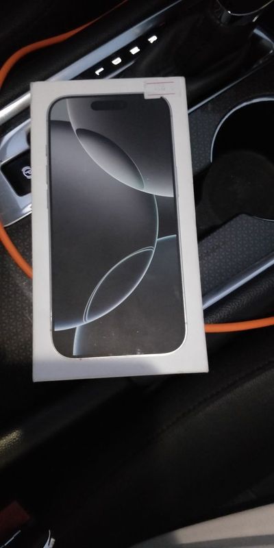 Iphone 16 pro white Iphone 16 pro white