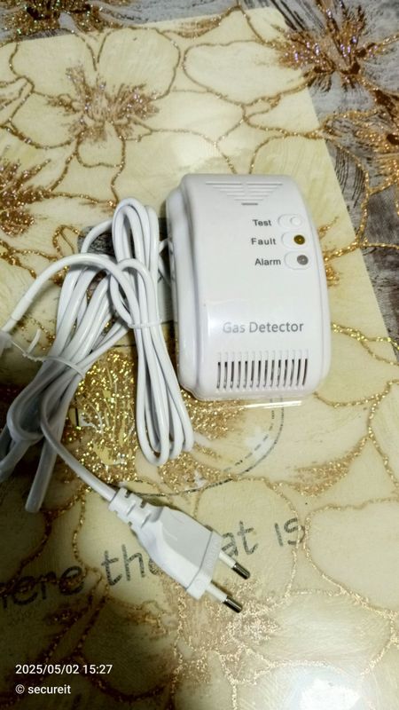 Сигнализатор утечки газа Gas Detector Сигнализатор утечки газа Gas Detector