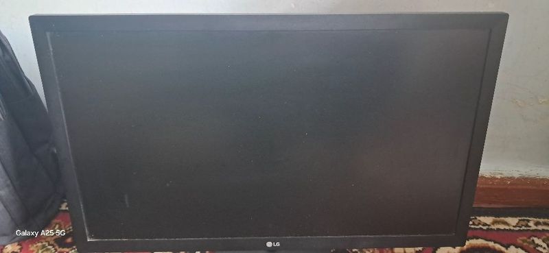 Монитор LG22MK400a