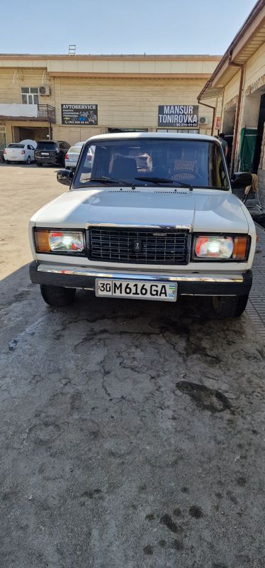 Srochni sotiladi jiguli 2107.lada 2007-yil injektor mator Srochni sotiladi jiguli 2107.lada 2007-yil injektor mator