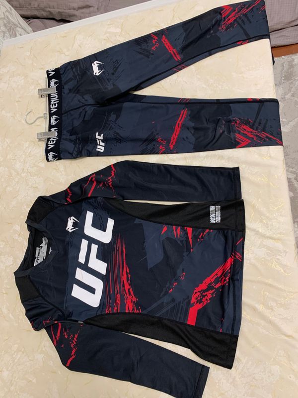 Спортивная одежда Спортивная одежда