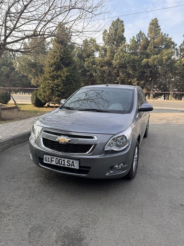 Chevrolet cobalt 2024