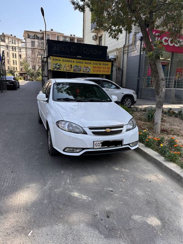 Gentira 2019 yil oq rangda 1300$ bank orqali Gentira 2019 yil oq rangda 1300$ bank orqali