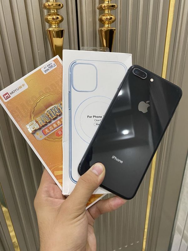 Iphone 8 Plus ideal Iphone 8 Plus ideal