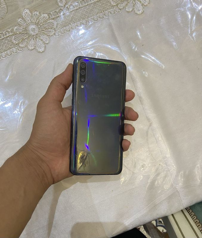 Samsung a50 64 gb Samsung a50 64 gb