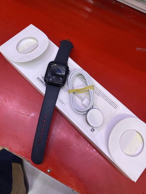 Watch 8 41 razmer holati zo’r Watch 8 41 razmer holati zo’r