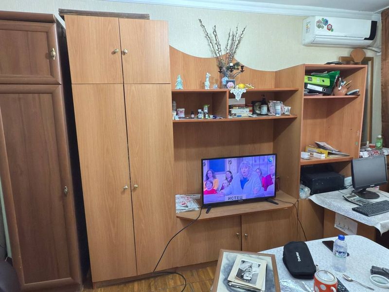 Мебель, стенка, шкаф, тумба, зеркало Мебель, стенка, шкаф, тумба, зеркало