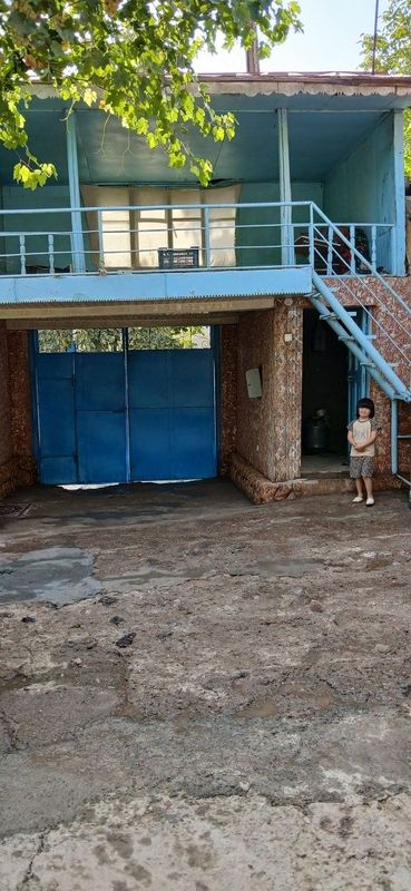 Hovli Dacha sotiladi chorvoda Bostonlu sidje Hovli Dacha sotiladi chorvoda Bostonlu sidje